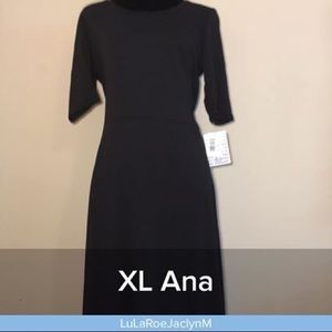 Ana XL dress solid black!